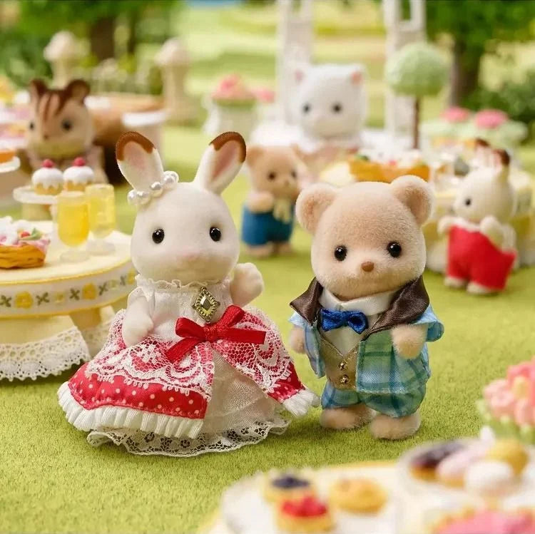 Sylvanian Families Aniversary Freinds - Freya and Theo-Yarrawonga Fun and Games